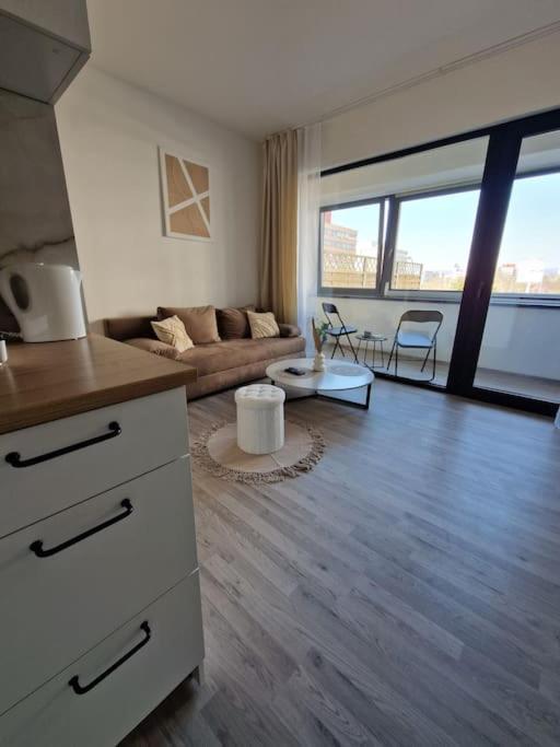 Apartman V Meste Bratislava Luaran gambar